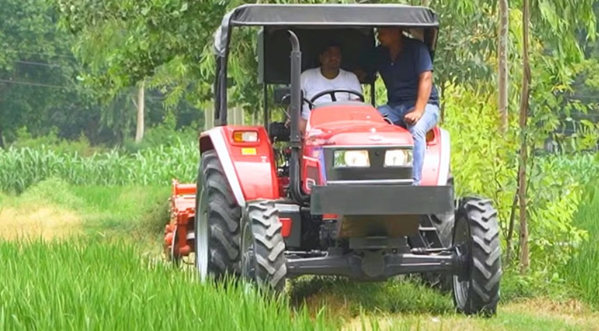 Mahindra Novo 605 DI Tractor